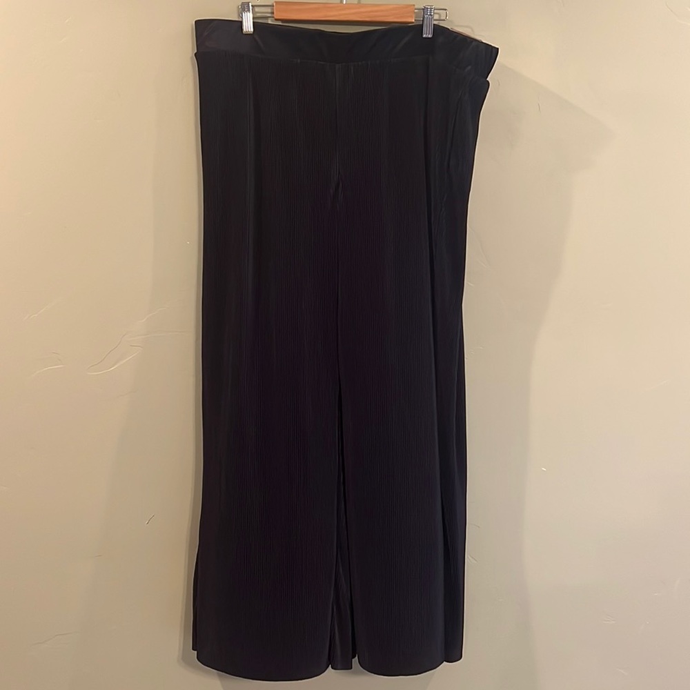 Lane Bryant Wide Leg Pants Dark Navy Blue Slinky Pants size 22/24